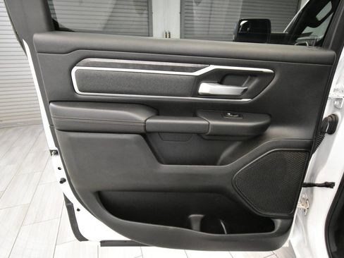Used 2021 RAM 1500 Big Horn image 15
