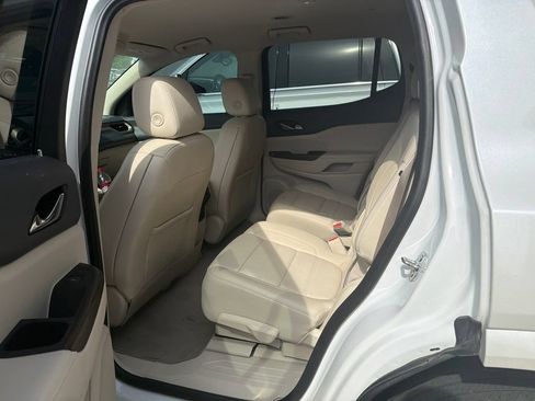 Used 2023 GMC Acadia Denali w/ Denali Technology Package AWD/4WD image 5