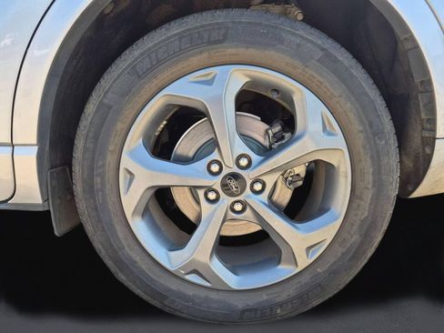 Used 2024 Ford Escape ST-Line FWD image 11