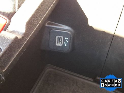 Used 2019 Jeep Wrangler Unlimited Sport S image 38