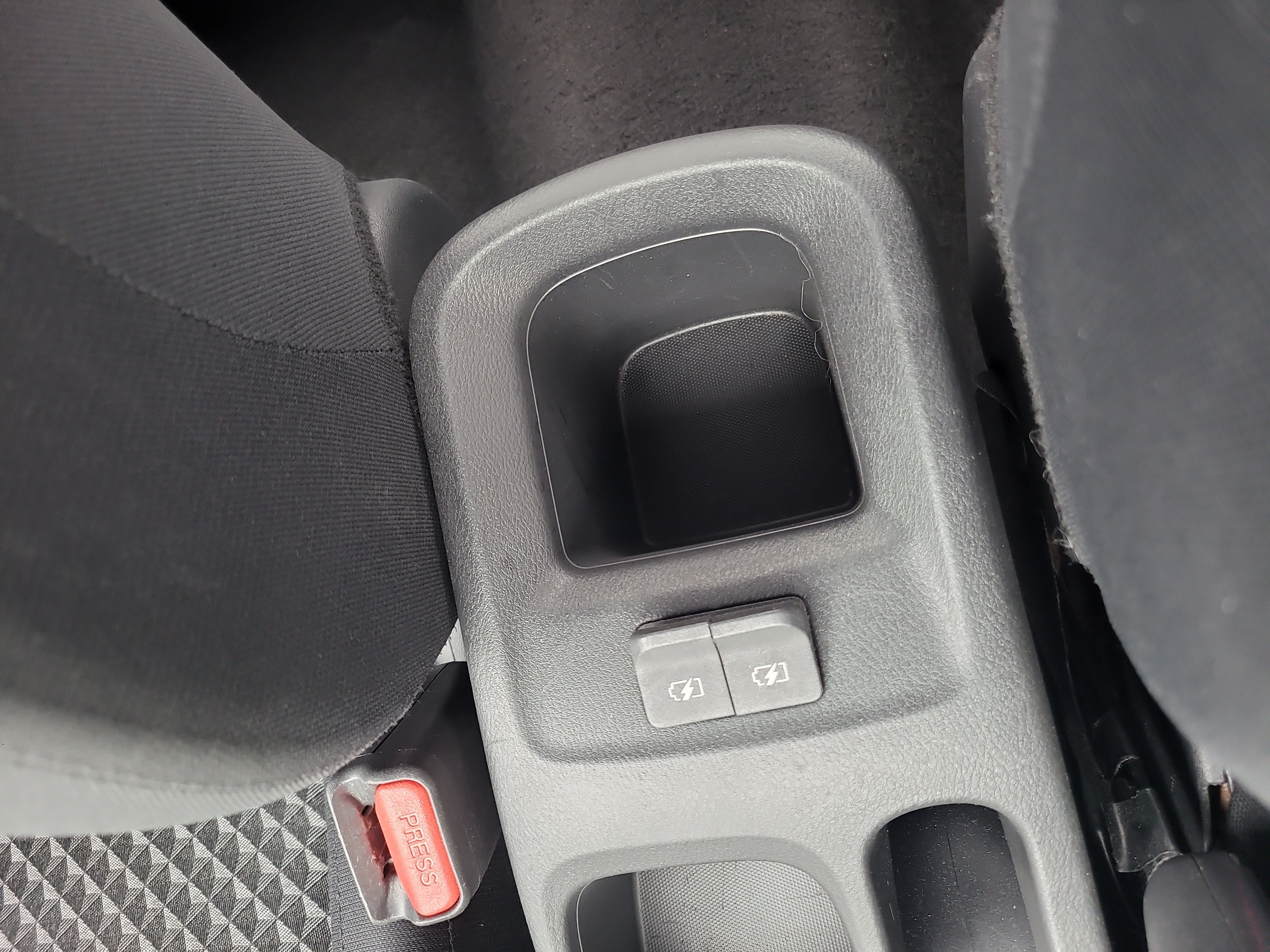 Used 2023 Nissan Versa S w/ Trunk Package FWD image 25