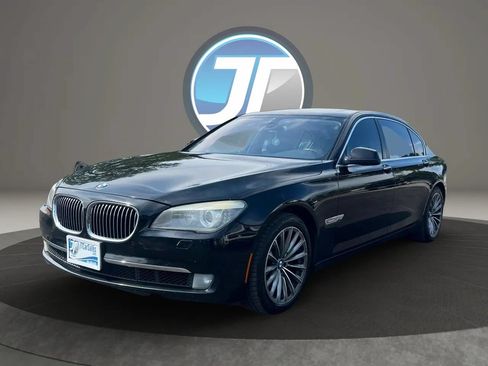 Used 2012 BMW 740Li RWD image 17