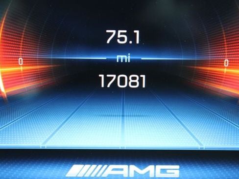 Used 2022 Mercedes-Benz SL 63 AMG 4MATIC image 9