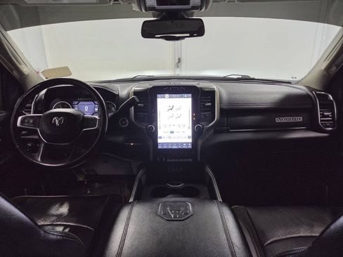 Used 2023 RAM 2500 Laramie AWD/4WD image 16