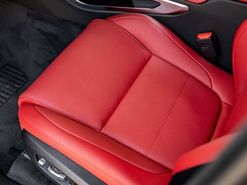 New 2026 Jaguar F-PACE R-Dynamic S image 15