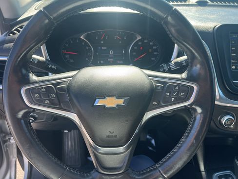 Used 2019 Chevrolet Equinox LT AWD/4WD image 13