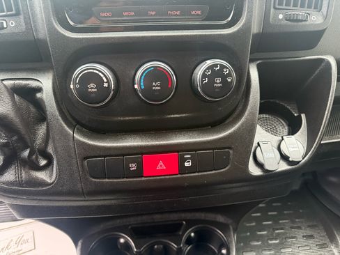 Used 2020 RAM ProMaster 1500 image 21