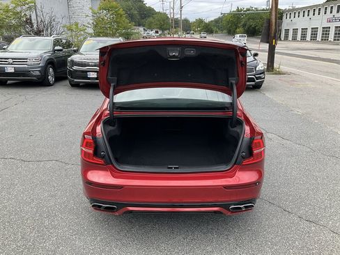 Used 2019 Volvo S60 T6 R-Design AWD/4WD image 12