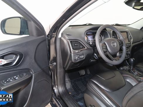 Used 2022 Jeep Cherokee Trailhawk image 45
