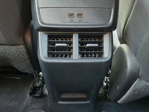 Used 2025 Chevrolet Equinox LT image 15