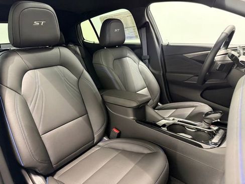 New 2026 Buick Envista Sport Touring w/ Convenience I Package FWD image 29