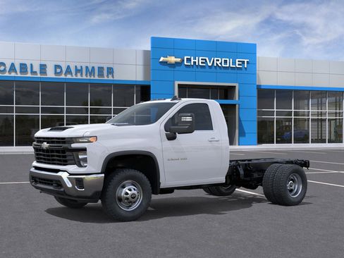 New 2026 Chevrolet Silverado 3500 W/T w/ WT Convenience Package AWD/4WD image 2