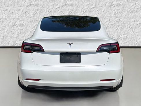 Used 2023 Tesla Model 3 Standard Range RWD image 4