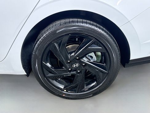 New 2026 Hyundai Elantra SEL Sport Premium FWD image 29