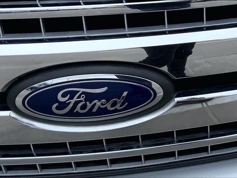 Used 2019 Ford F150 XLT w/ Equipment Group 301A Mid RWD image 29