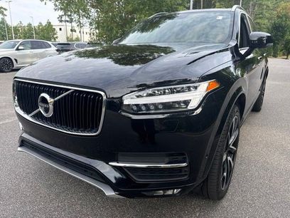 Used 2019 Volvo XC90 T6 Momentum w/ Advanced Package