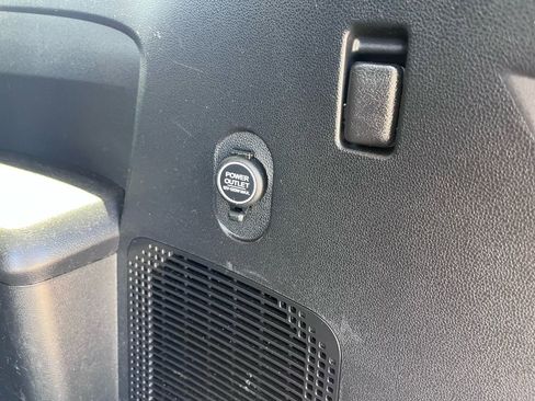 Used 2011 Honda Pilot EX-L image 25