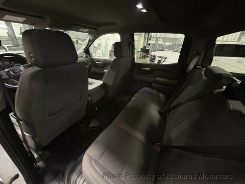 Used 2024 GMC Sierra 1500 Pro w/ Pro Value Package image 23