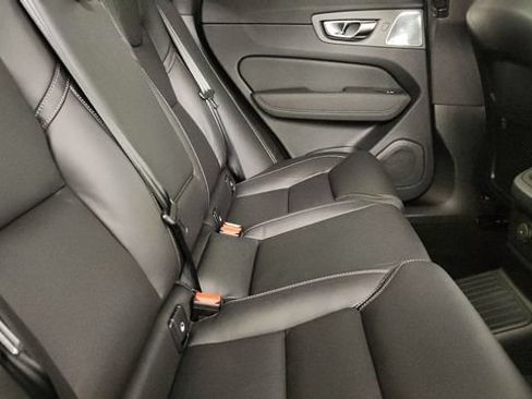 Used 2026 Volvo XC60 T8 Ultra w/ Climate Package AWD/4WD image 32