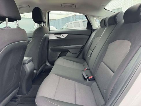 Used 2023 Kia Forte LXS image 11