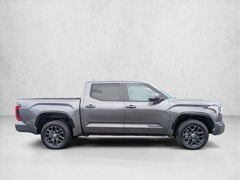 Used 2024 Toyota Tundra Platinum AWD/4WD image 4