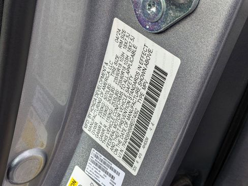 Used 2024 Honda CR-V Sport image 35