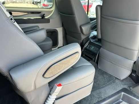New 2026 Ford Transit 150 Low Roof AWD image 10