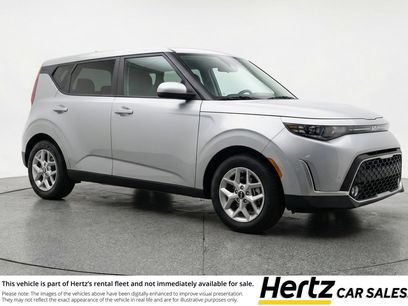 Used 2025 Kia Soul LX w/ LX Technology Package