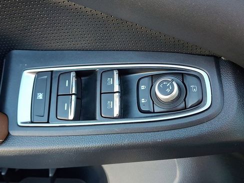 Used 2024 Subaru Ascent Touring image 27