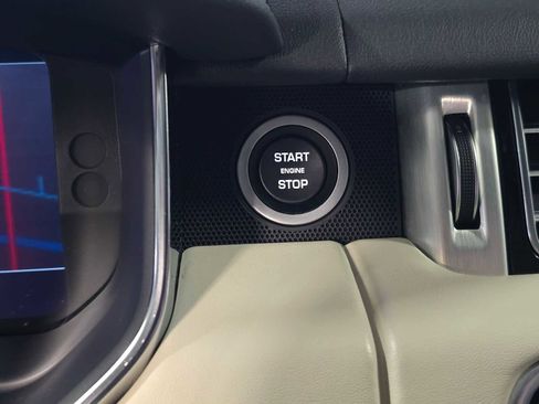 Used 2021 Land Rover Range Rover P525 Westminster Edition LWB image 20