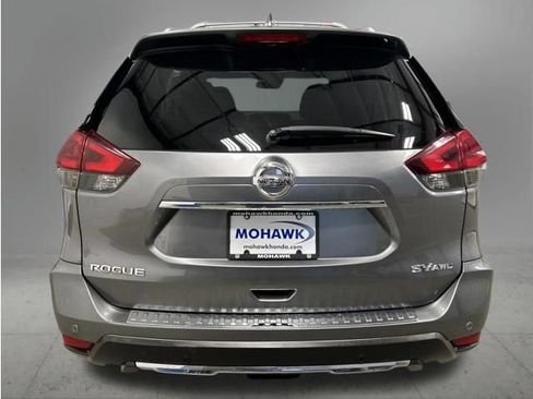 Used 2020 Nissan Rogue SV AWD/4WD image 4