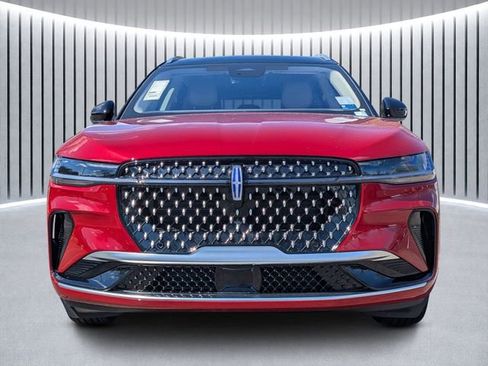 New 2026 Lincoln Nautilus Reserve image 7