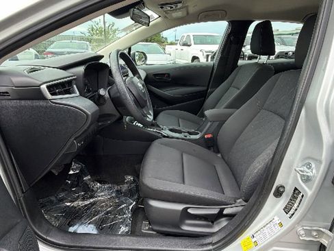 Used 2024 Toyota Corolla LE FWD image 16
