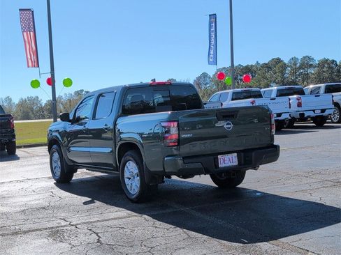 Used 2024 Nissan Frontier SV w/ SV Convenience Package image 5
