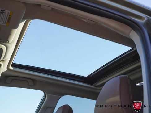 Used 2023 Subaru Forester Touring image 8