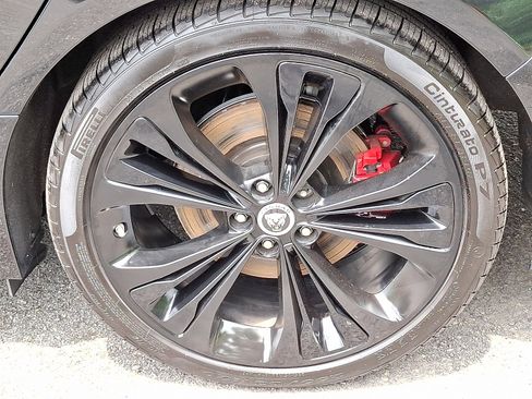 Certified 2024 Jaguar XF R-Dynamic SE image 11