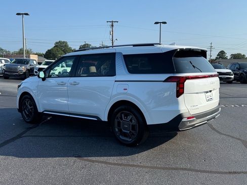 New 2026 Kia Carnival SX image 5