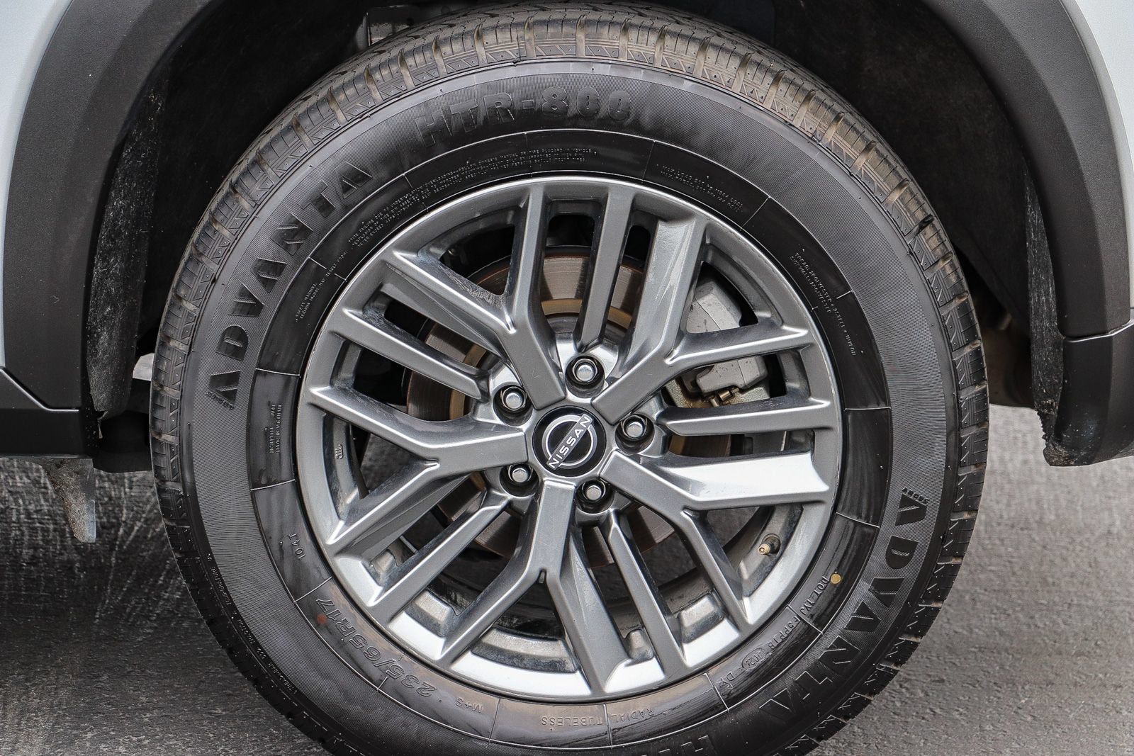 Used 2024 Nissan Rogue S FWD image 12