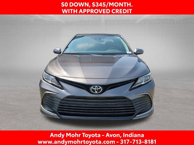 Used 2021 Toyota Camry LE FWD image 3