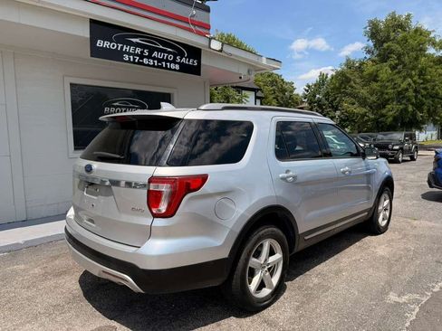 Used 2016 Ford Explorer XLT AWD/4WD image 18