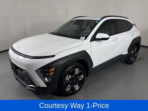 Used 2024 Hyundai Kona SEL FWD image 5
