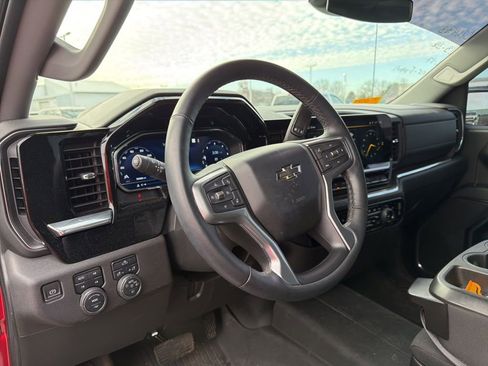 Used 2023 Chevrolet Silverado 1500 RST image 13
