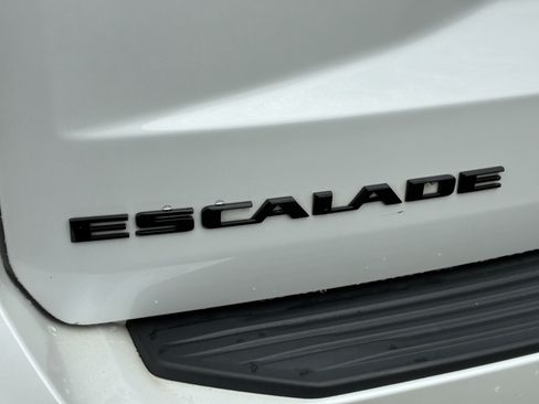 Used 2021 Cadillac Escalade Sport w/ Driver Assist Tech Package RWD image 11