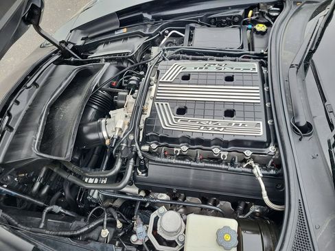 Used 2017 Chevrolet Corvette Z06 image 16