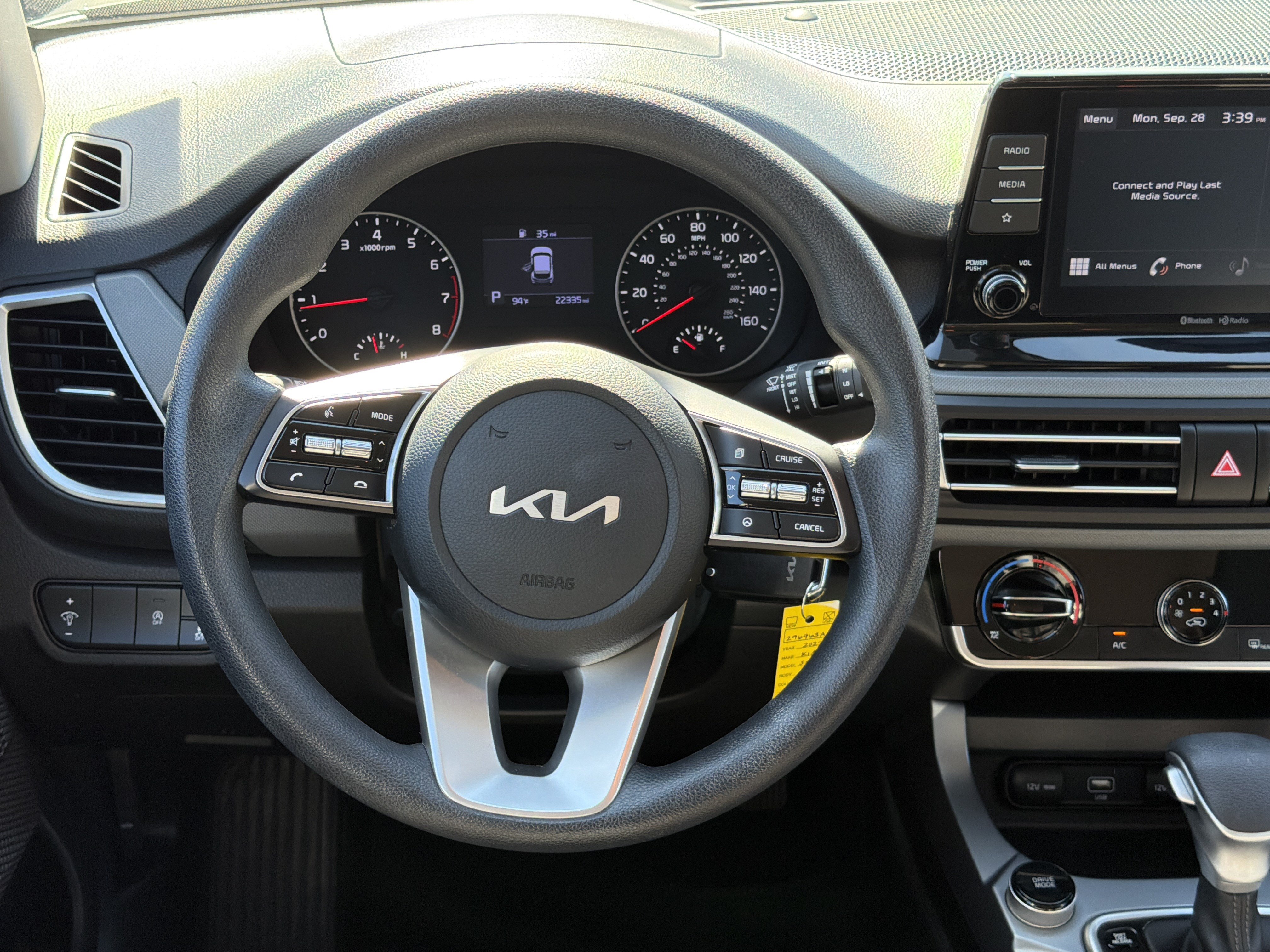 Used 2022 Kia Seltos LX AWD/4WD image 24
