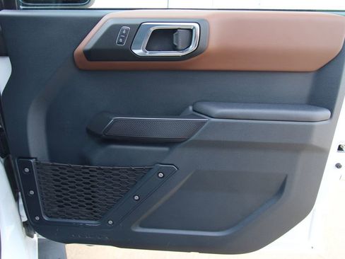 Used 2024 Ford Bronco Outer Banks image 41