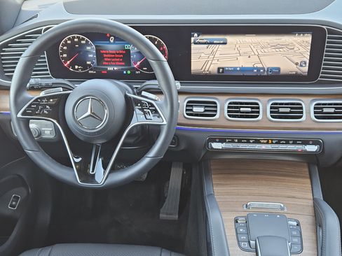 Certified 2025 Mercedes-Benz GLE 450 4MATIC image 26