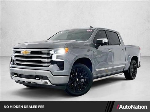 Used 2025 Chevrolet Silverado 1500 High Country w/ Technology Package RWD image 1