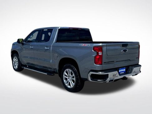 Certified 2025 Chevrolet Silverado 1500 LTZ w/ LTZ Convenience Package II AWD/4WD image 8