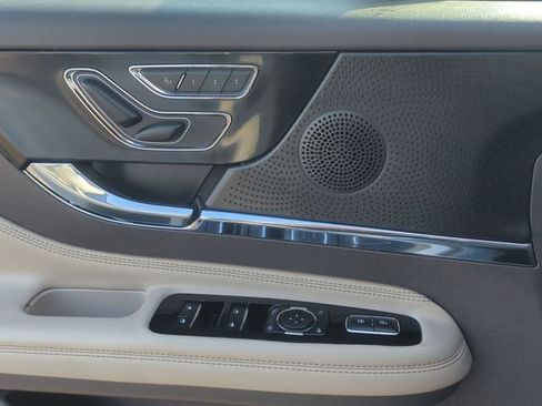 Used 2023 Lincoln Corsair Reserve w/ Equipment Group 201A image 13